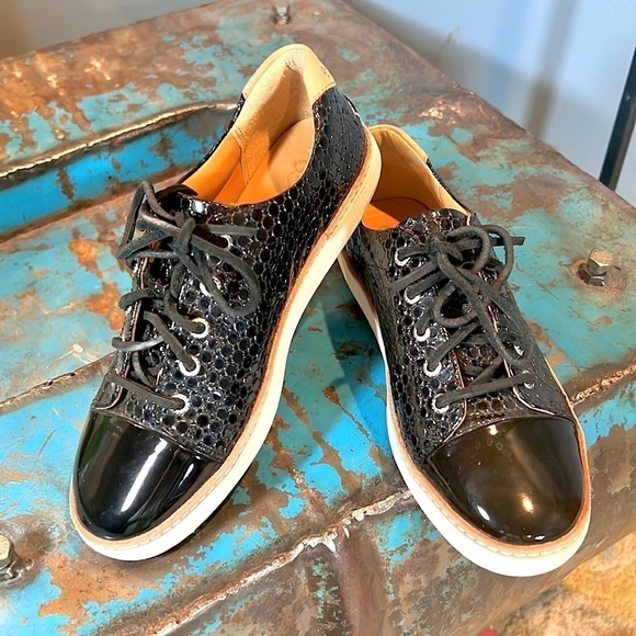 Sperry Gold Cup, Black Textured & Embossed Leather,Excellent Condition, Size 6 - Picture 5 of 15